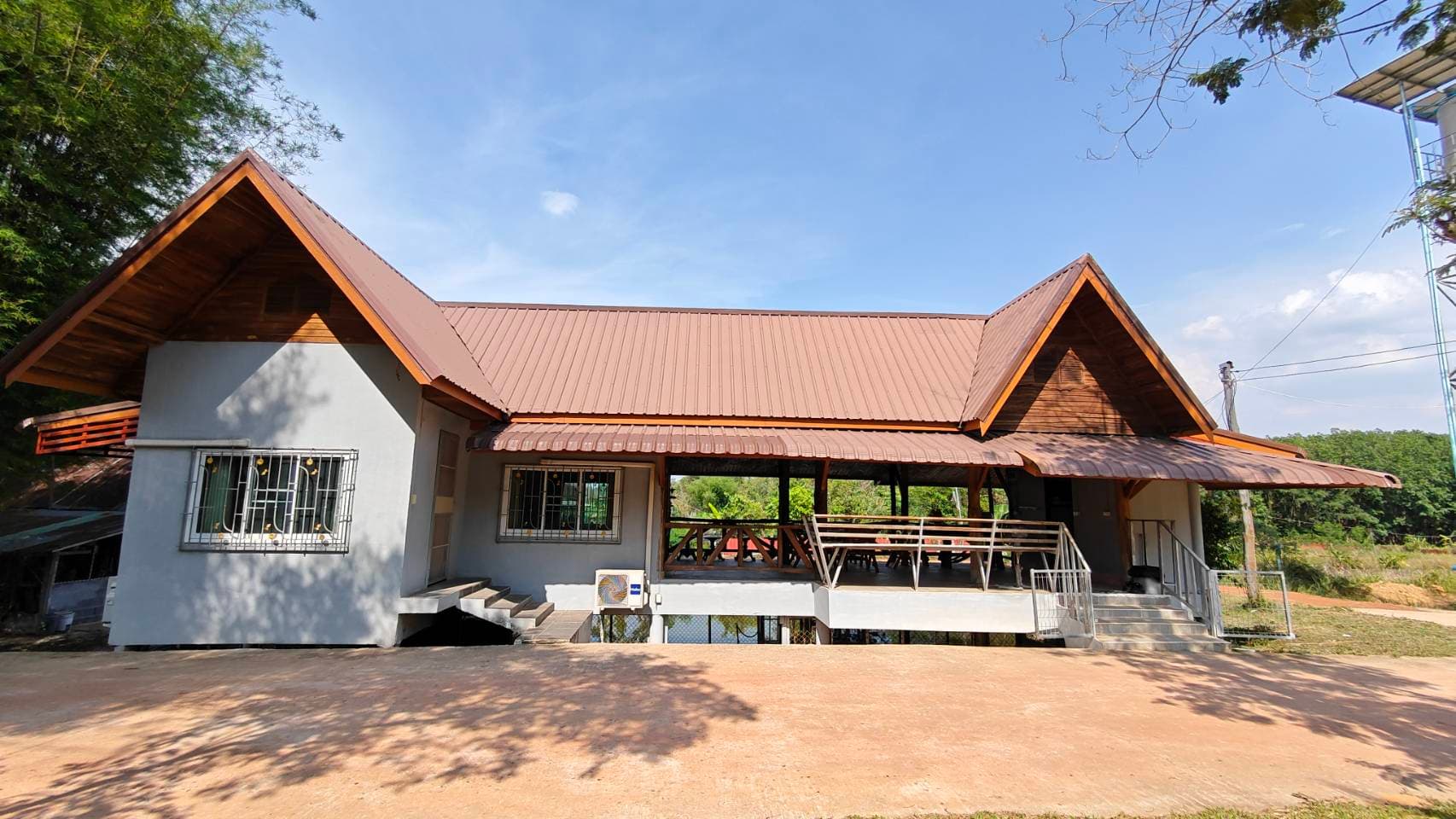บ้านกลางสวน รวมอาหาร 3มื้อ +กิจกรรม